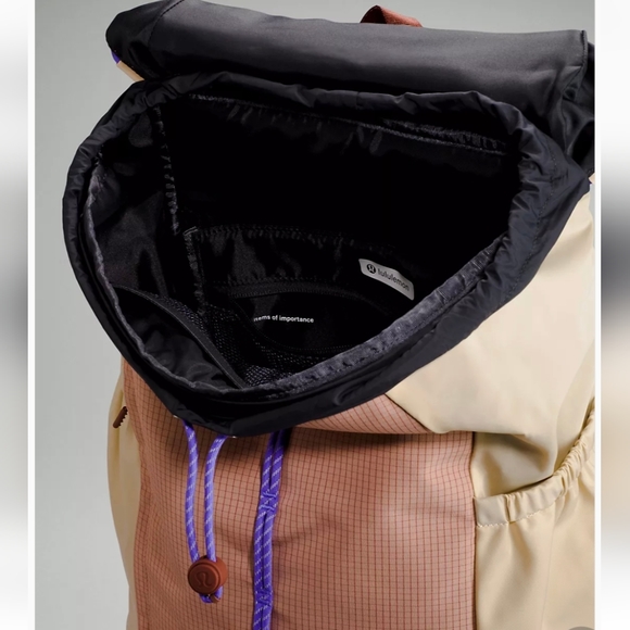NWT LULULEMON Front Clip Backpack 21L - Picture 6 of 7